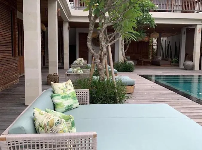 Biarritz Villa Uluwatu (Bali)